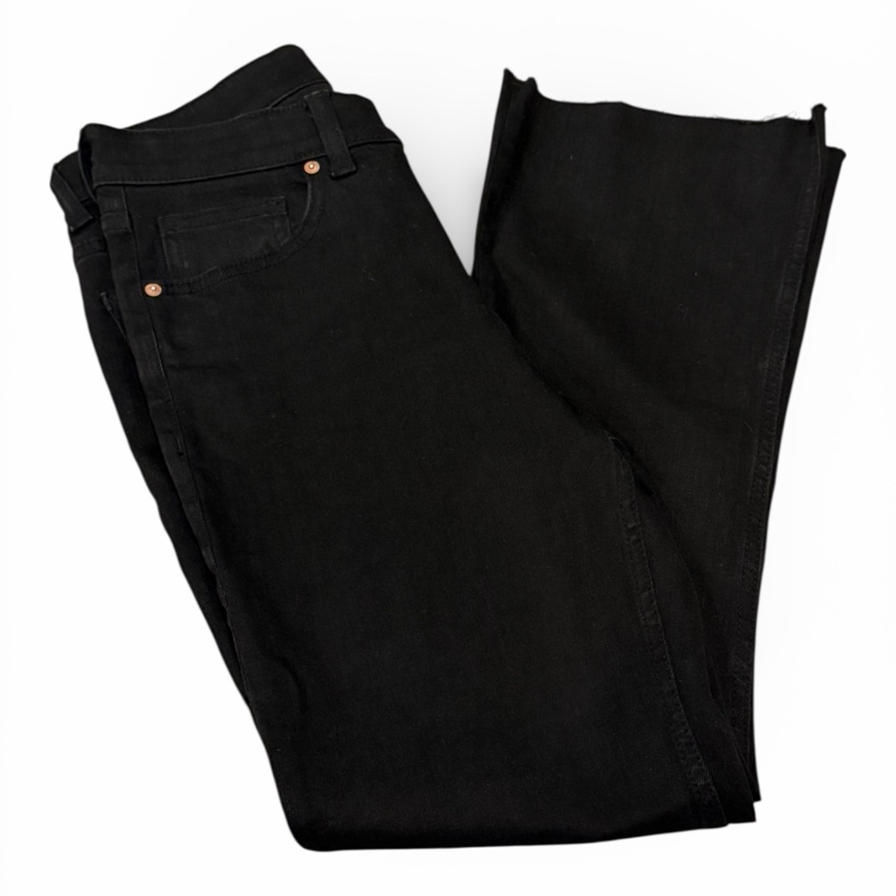 Zara Black Crop Flare Leg Jeans‎ Size 8 Raw Hem